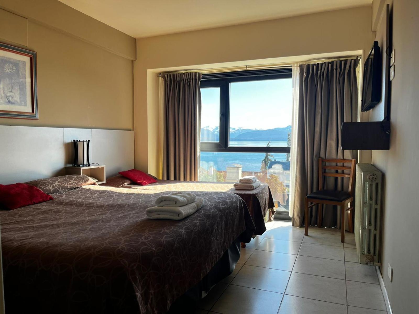 Hotel Internacional San Carlos de Bariloche Eksteriør billede